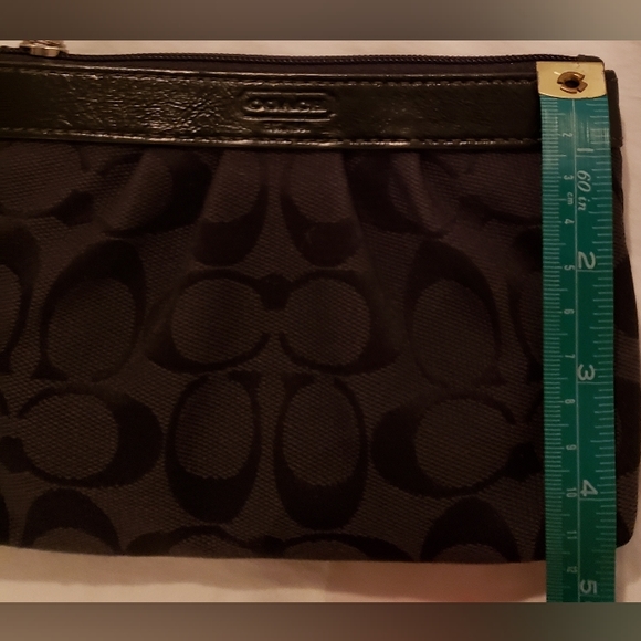 Coach wrislet wallet - Picture 12 of 12